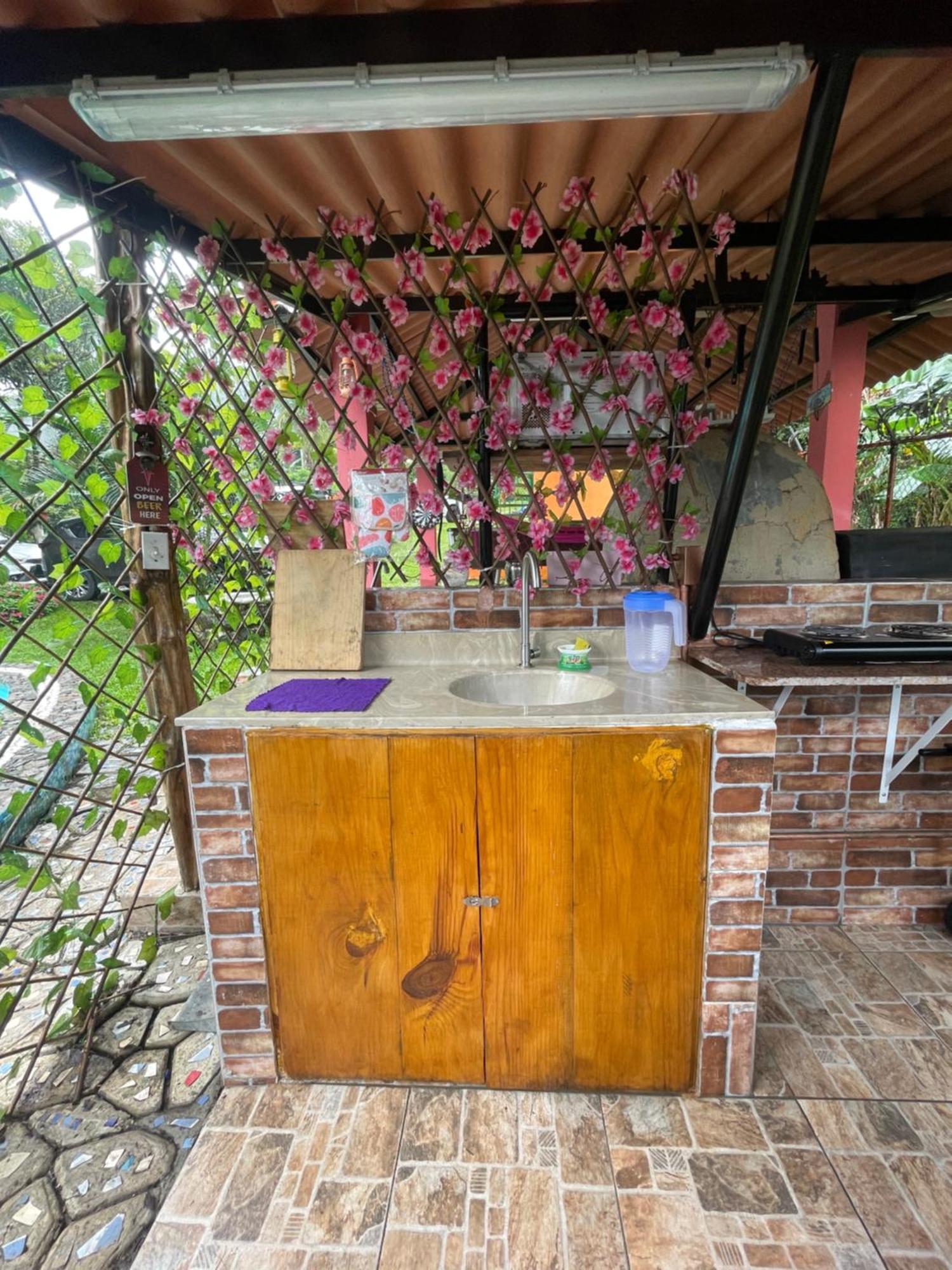 Hostal La India El Valle de Anton Exterior photo